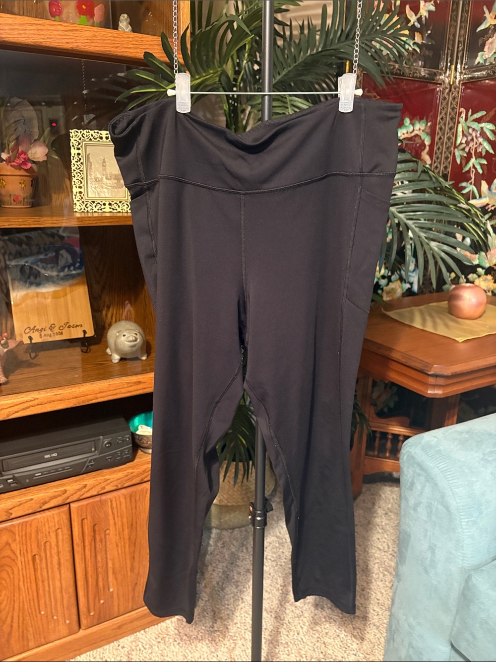 Victoria's Secret Black Fold-Over Waist Capri Leggings